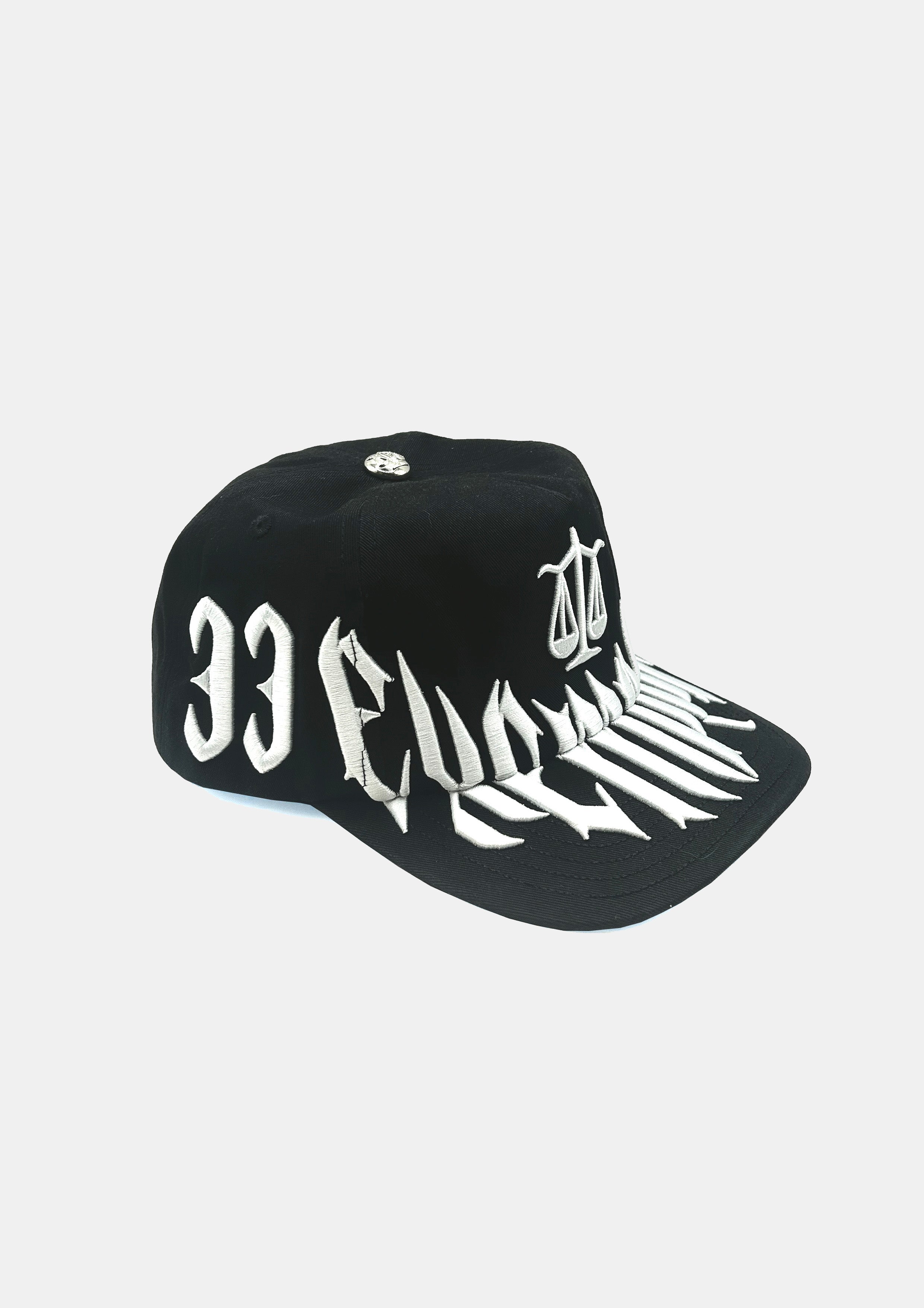 GOTHIC SNAPBACK
